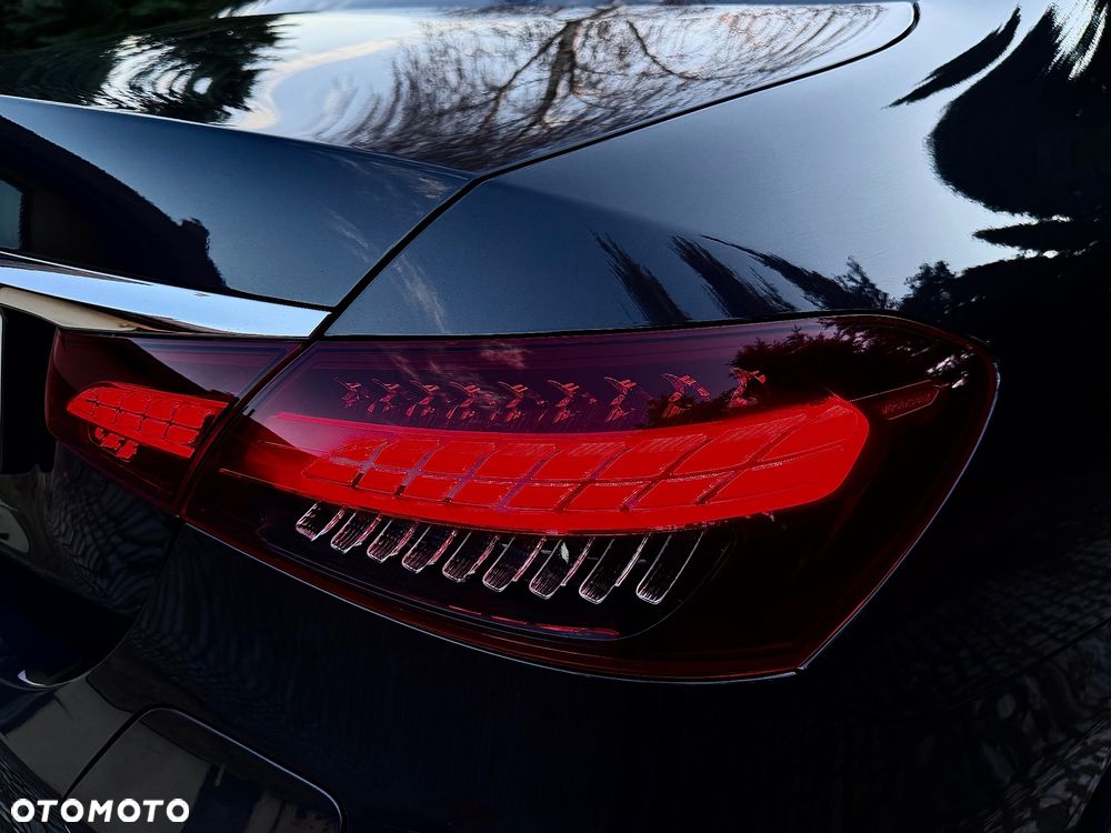 Mercedes-Benz Klasa E 300 de 9G-TRONIC AMG Line - 20
