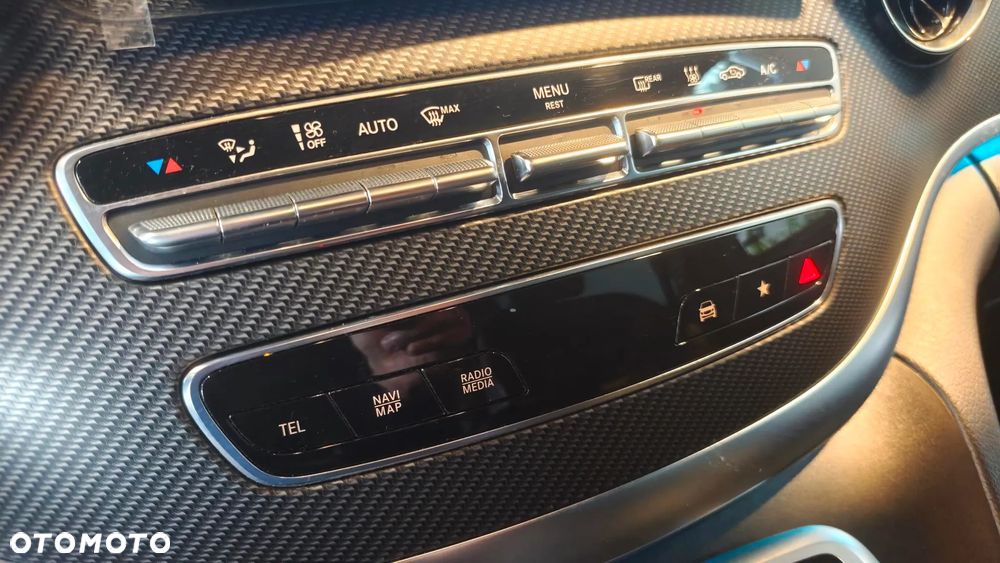 Mercedes-Benz Klasa V 300 d 4-Matic 9G-Tronic (ekstra d³) - 14