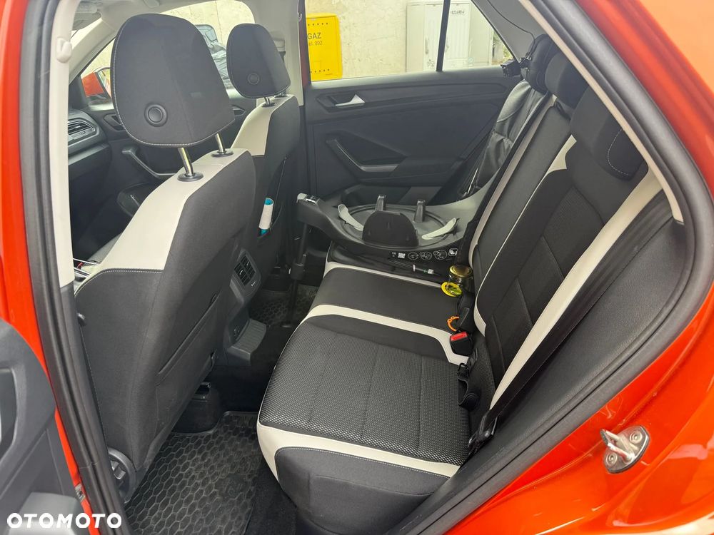 Volkswagen T-Roc 1.5 TSI GPF ACT Premium - 27