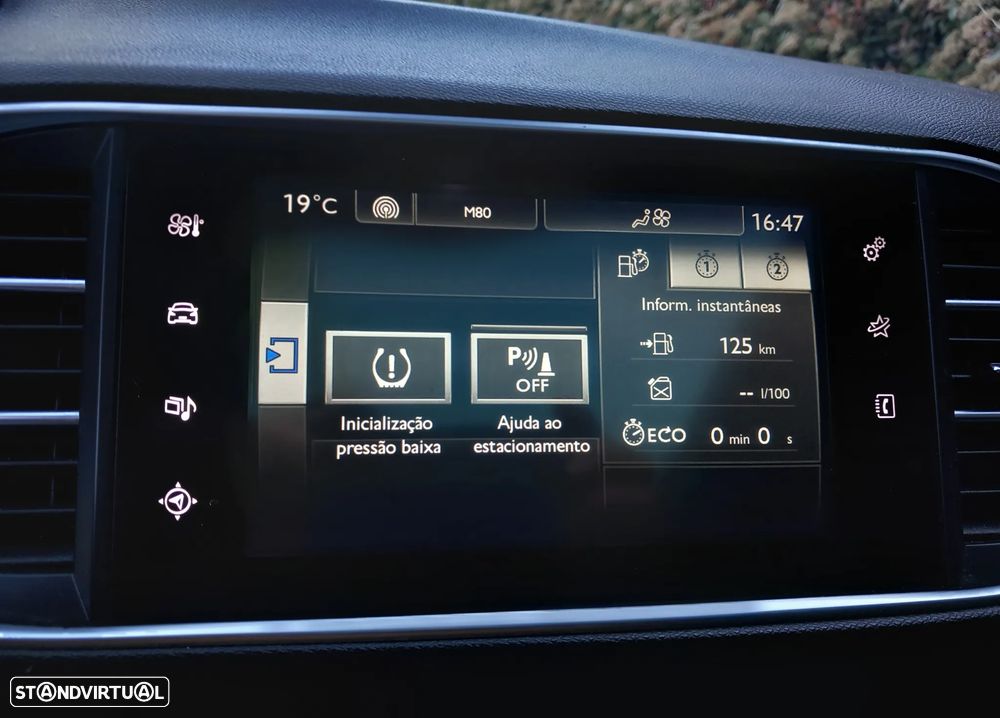 Peugeot 308 1.6 e-HDi Allure CMP6 - 19