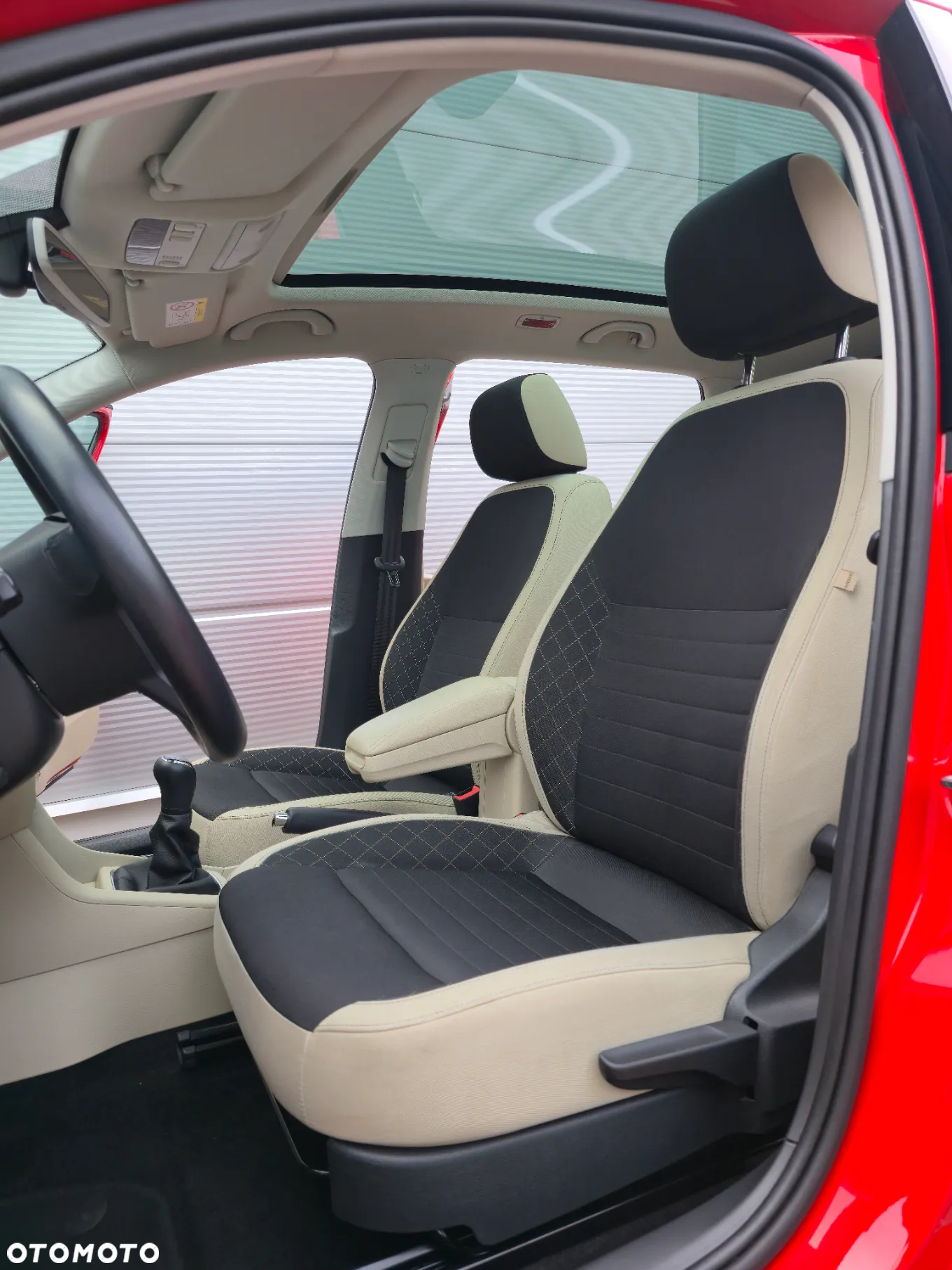 Skoda RAPID Spaceback 1.6 TDI Style - 6