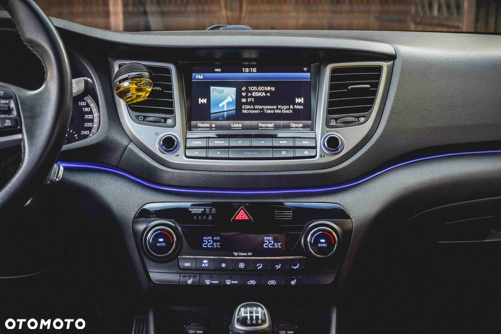 Hyundai Tucson 1.6 GDi 2WD Select - 32