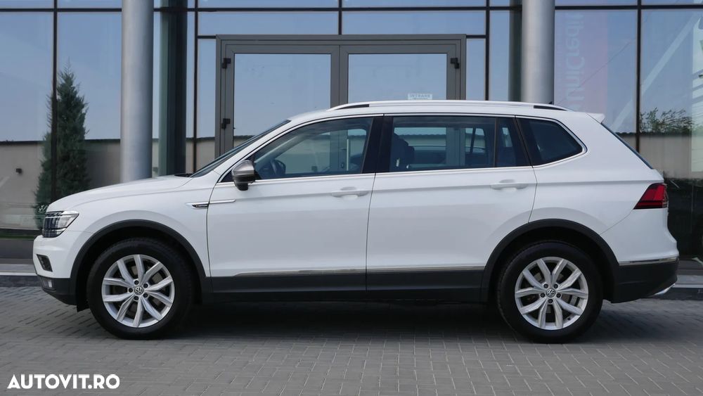 Volkswagen Tiguan - 11