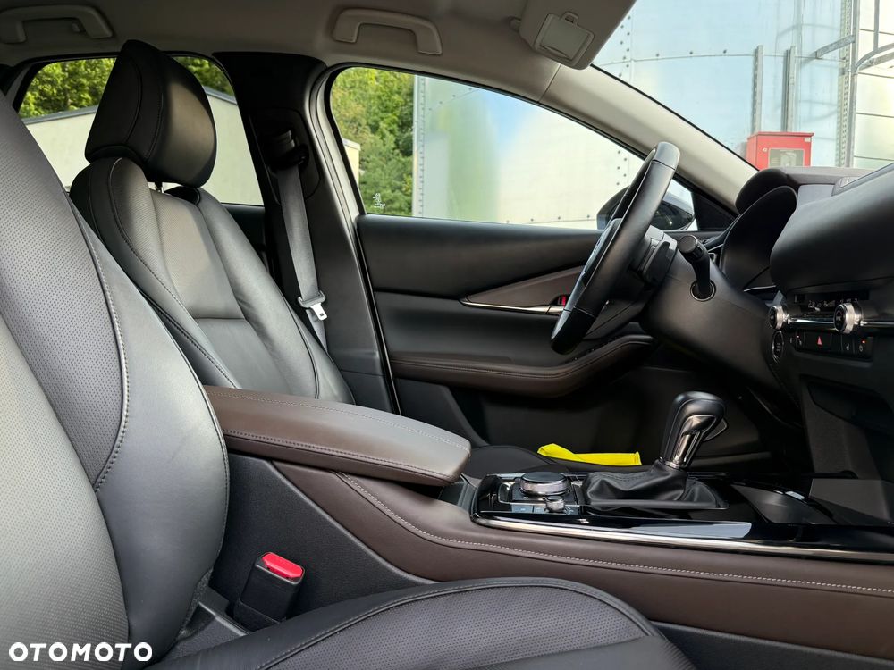 Mazda CX-30 - 16