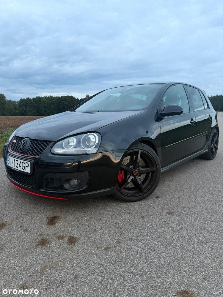 Volkswagen Golf - 2
