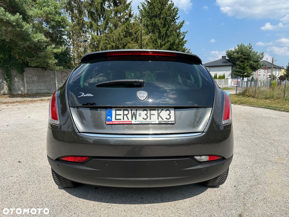 Lancia Delta 1.6 MJ Platino Selectronic - 7