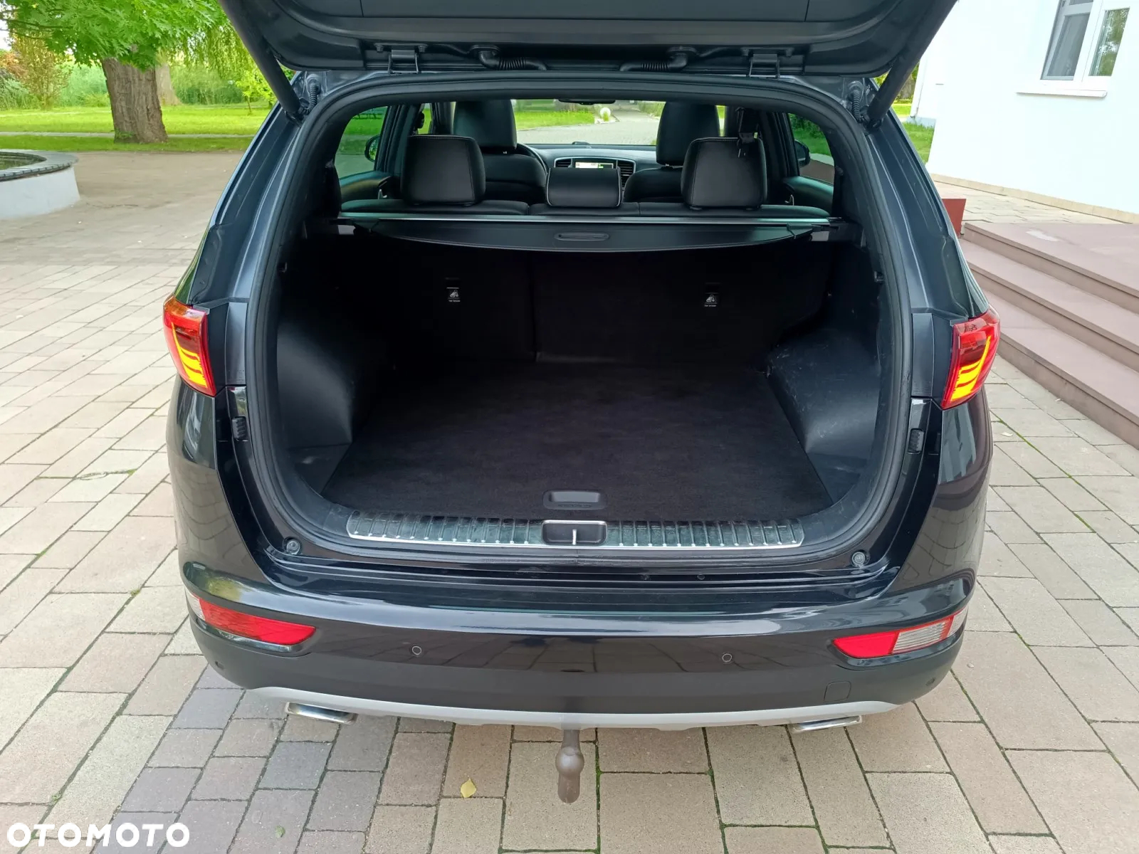 Kia Sportage 2.0 CRDI 4WD Automatik Dream-Team Edition - 36