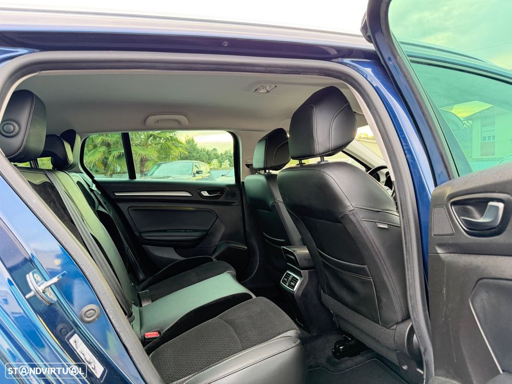 Renault Mégane Sport Tourer 1.5 Blue dCi Intens EDC - 39