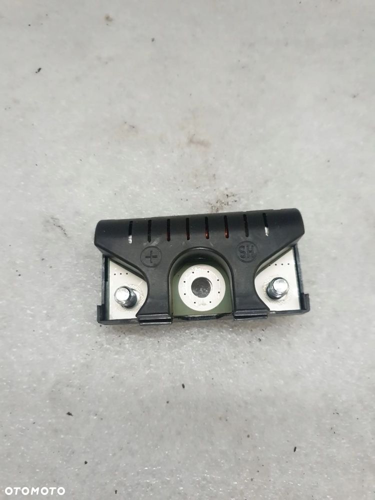 FILTR PRZECIWZAKŁÓCENIOWY A1 8X 8T8035570 - 3