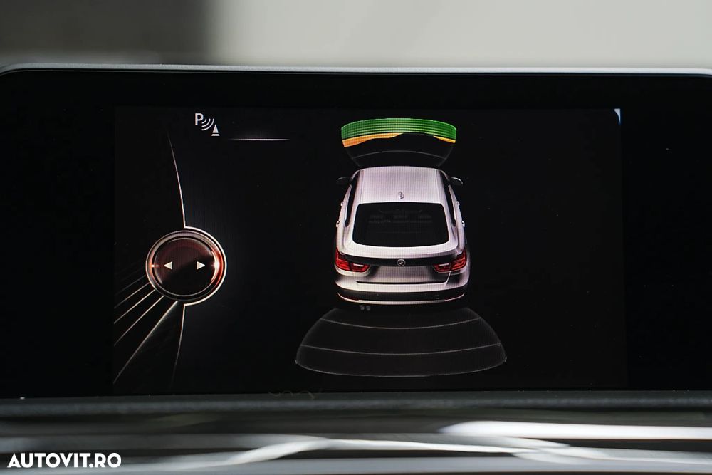 BMW Seria 3 320d xDrive Aut. Sport Line - 34