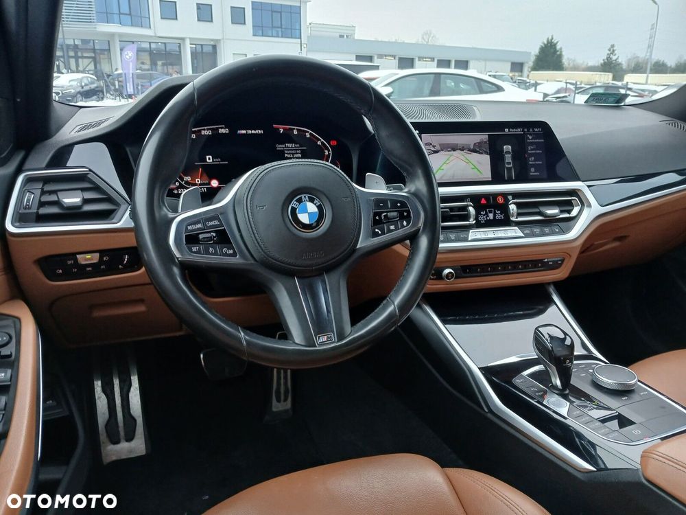 BMW Seria 3 M340i xDrive sport - 27