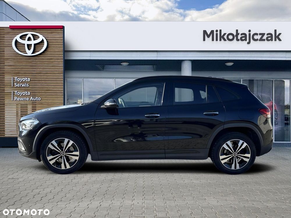 Mercedes-Benz GLA 200 Style - 10