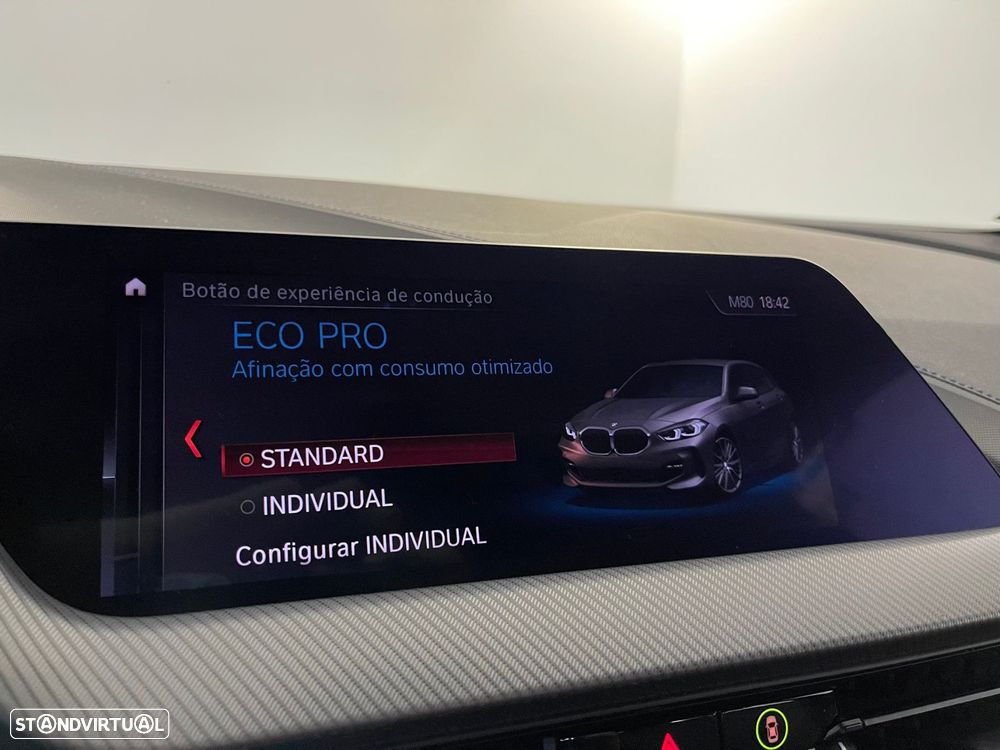 BMW 116 d Pack Desportivo M - 22