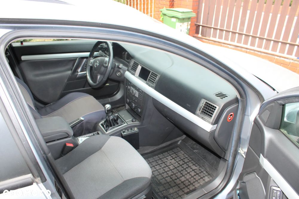 Opel Vectra 1.9 CDTI - 2