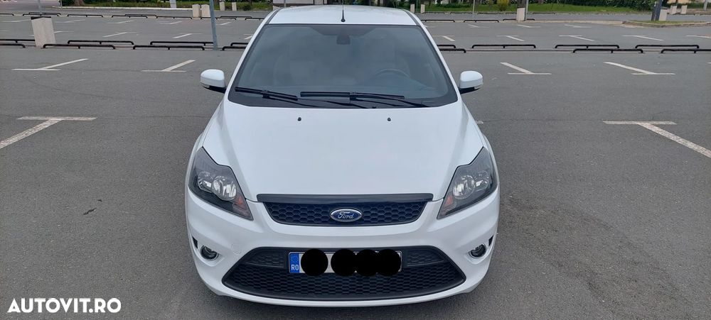 Ford Focus 2.5 ST Rally - 14