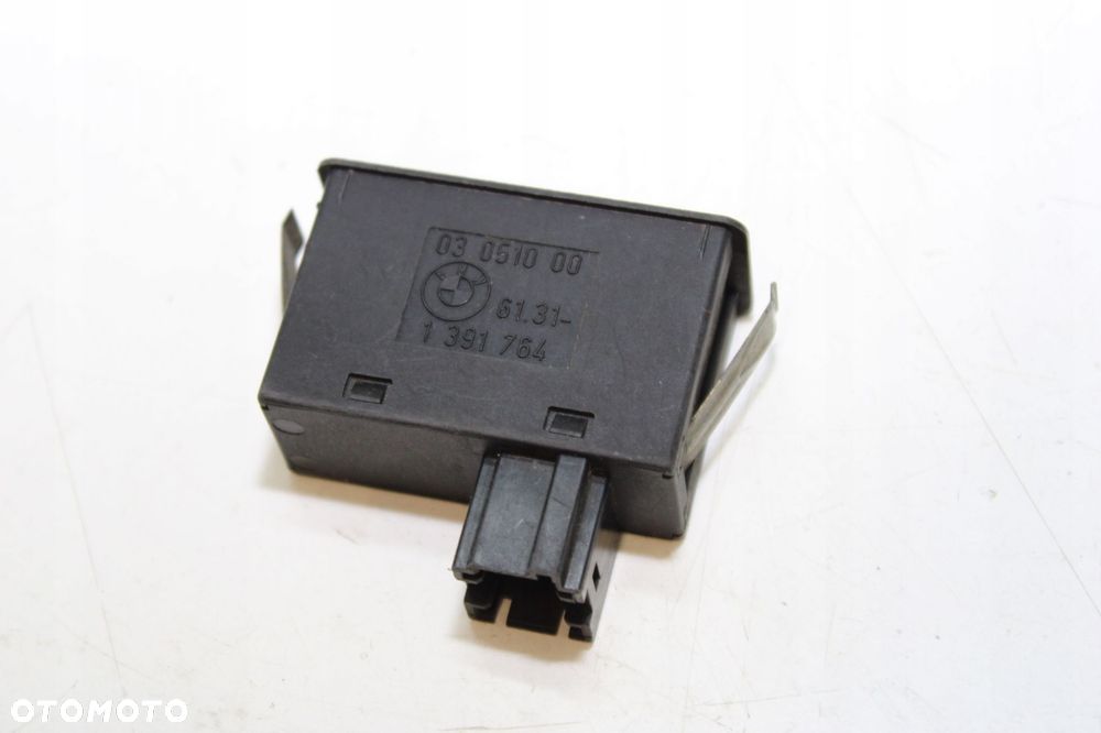 BMW E34 PRZEŁĄCZNIK KLIMATYZACJI OGRZEWANIA SZYBY 1391764 - 3