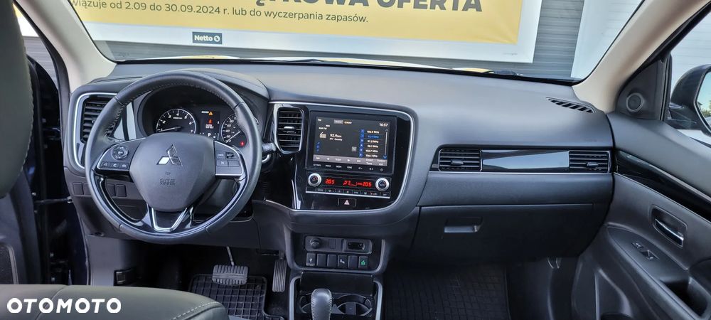 Mitsubishi Outlander 2.4 4WD CVT Intense - 8