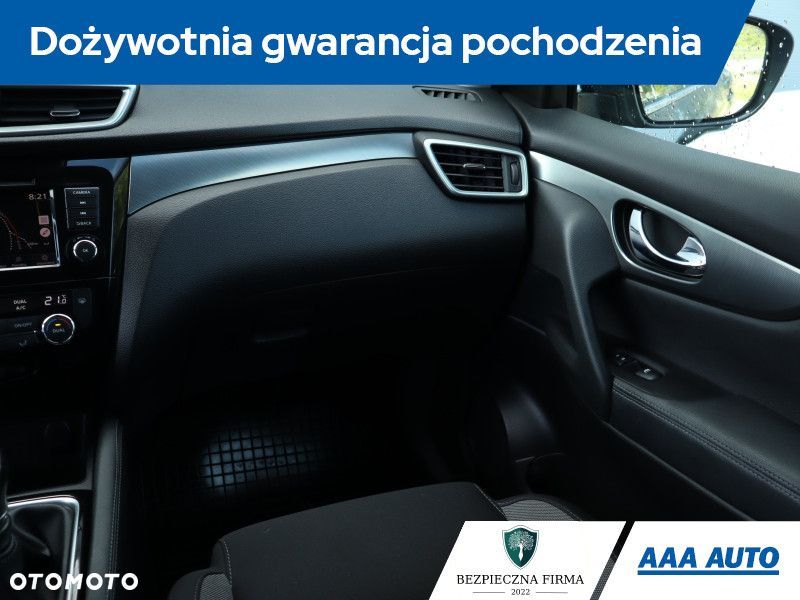 Nissan Qashqai - 10