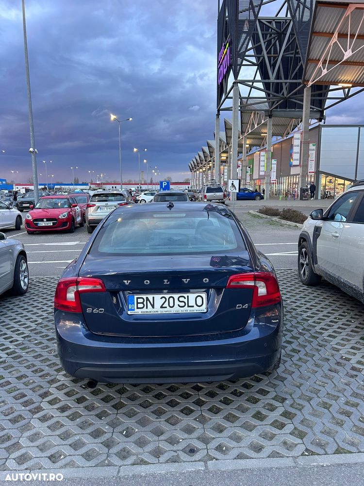 Volvo S60 D4 Start-Stop Kinetic - 4