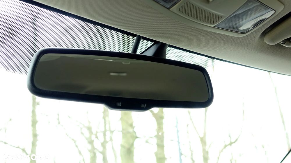 Mitsubishi Outlander 2.0 2WD Diamant - 18