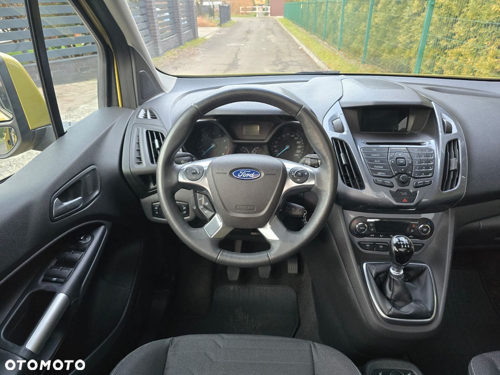Ford Tourneo Connect - 28