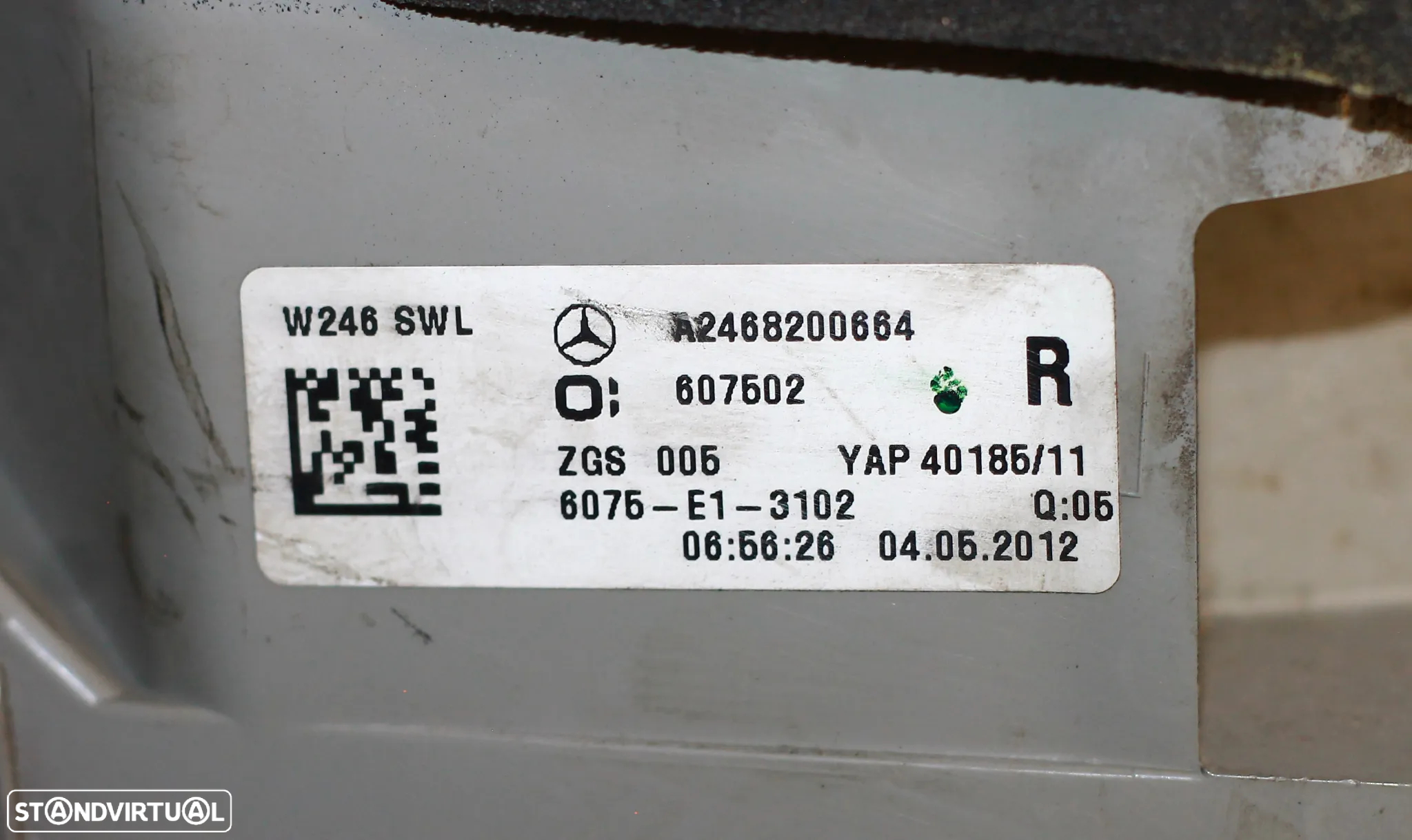 FAROLIM DIREITO MERCEDES W246 - 4