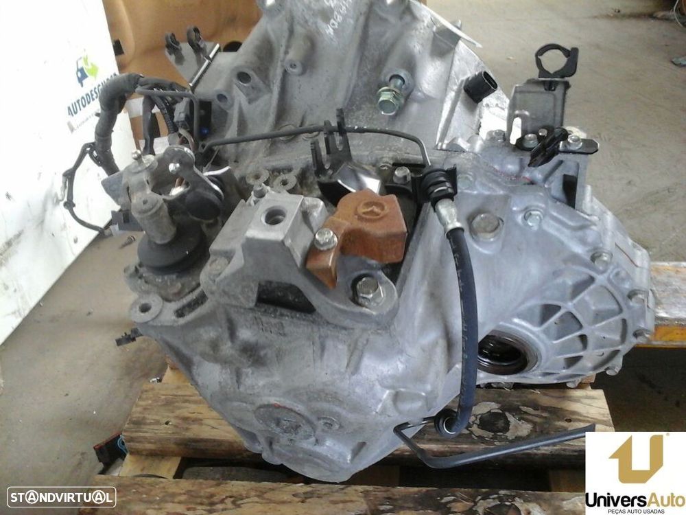 CAIXA VELOCIDADES MAZDA 3 SEDAN 2007 - - 3