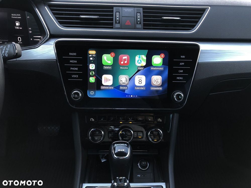 Skoda Superb 2.0 TDI SCR 4x4 Ambition DSG - 14