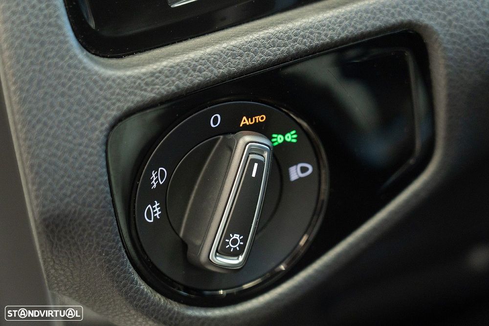 VW Golf 2.0 TDI GTD DSG - 20