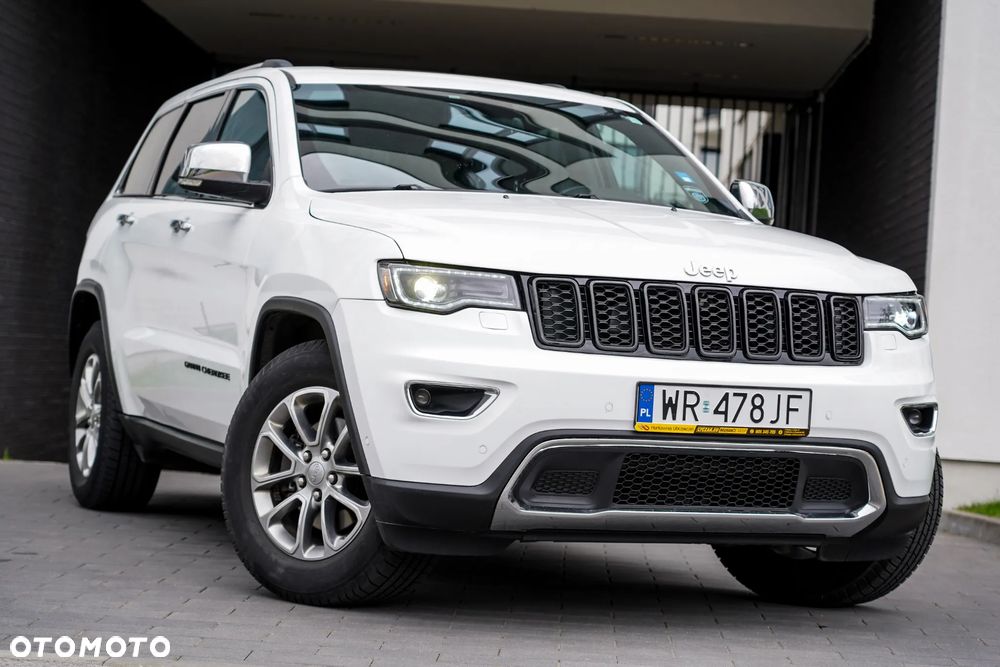 Jeep Grand Cherokee - 1