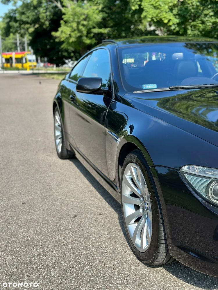 BMW Seria 6 650 i - 26