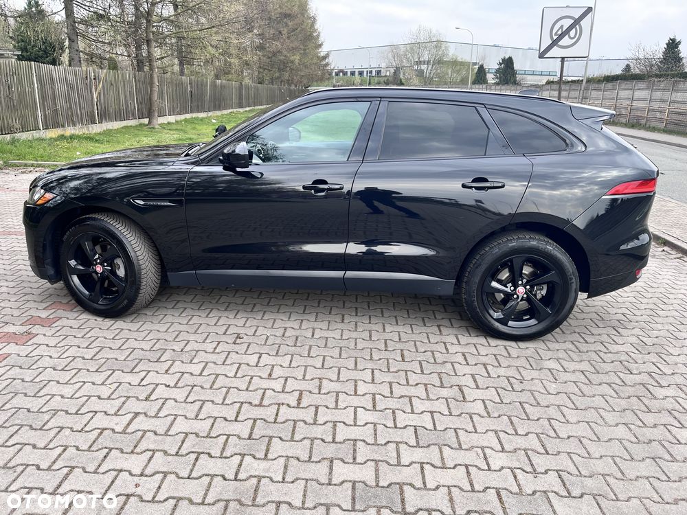 Jaguar F-Pace 25t AWD Portfolio - 8