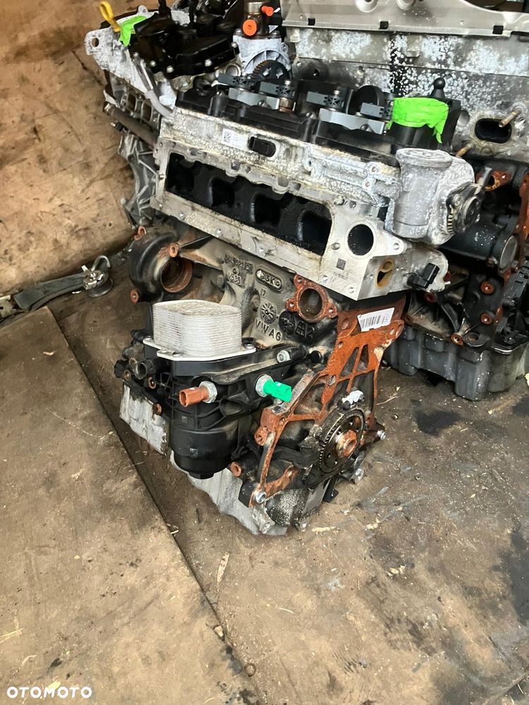 SILNIK SŁUPEK USZKODZONY VW AUDI SEAT SKODA CRM 2.0 TDI - 1