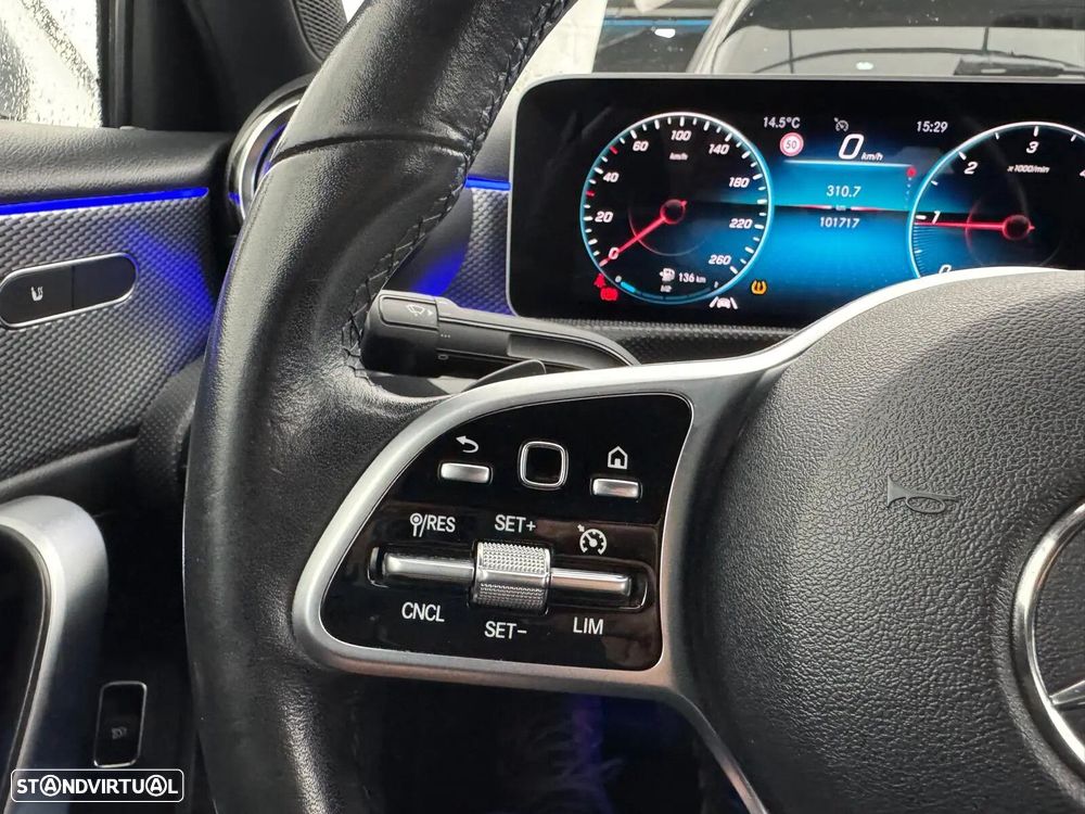 Mercedes-Benz A 180 Limousine d 7G-DCT Progressive - 33