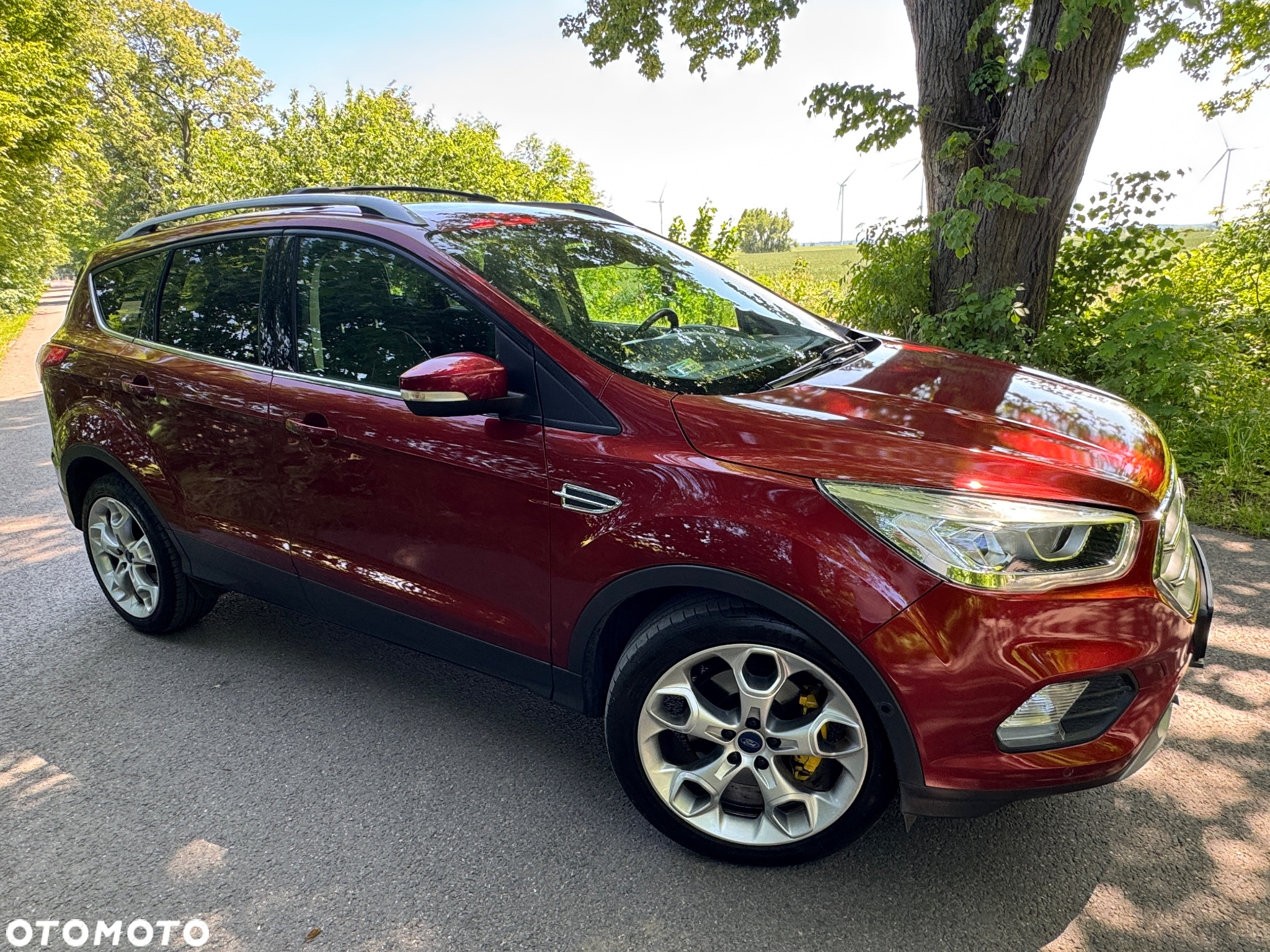 Ford Escape 2.0 EcoBoost AWD Titanium - 2