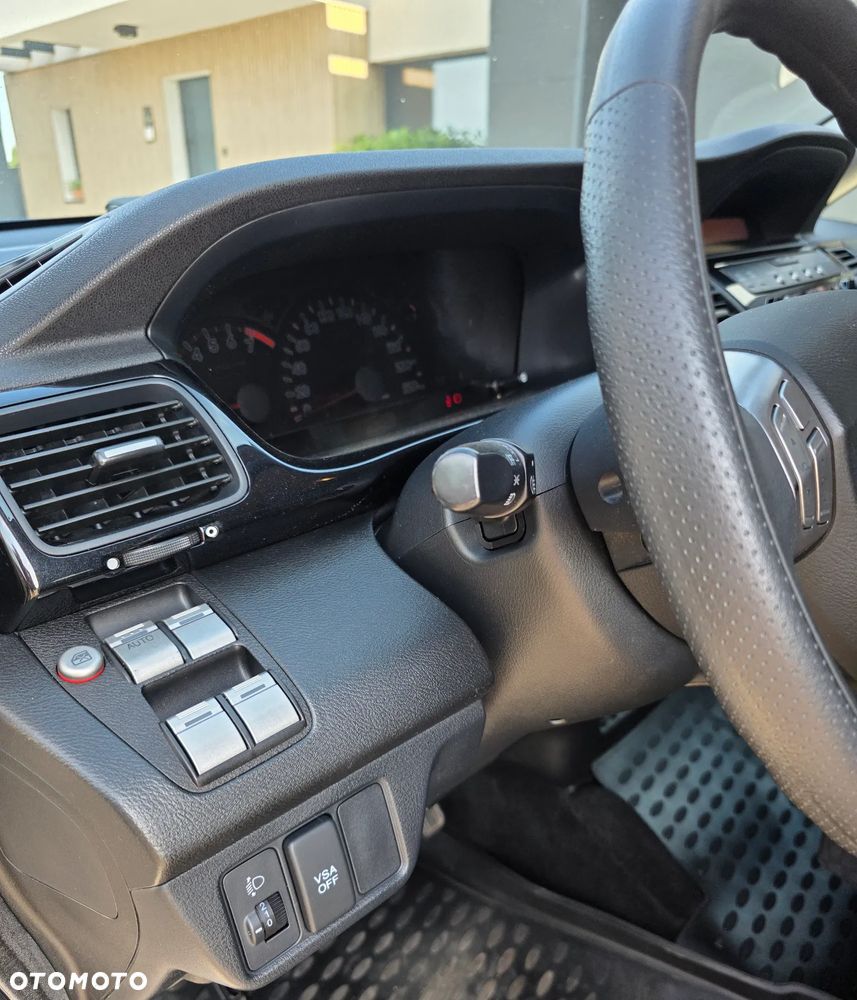 Honda FR-V 2.0 Comfort - 13