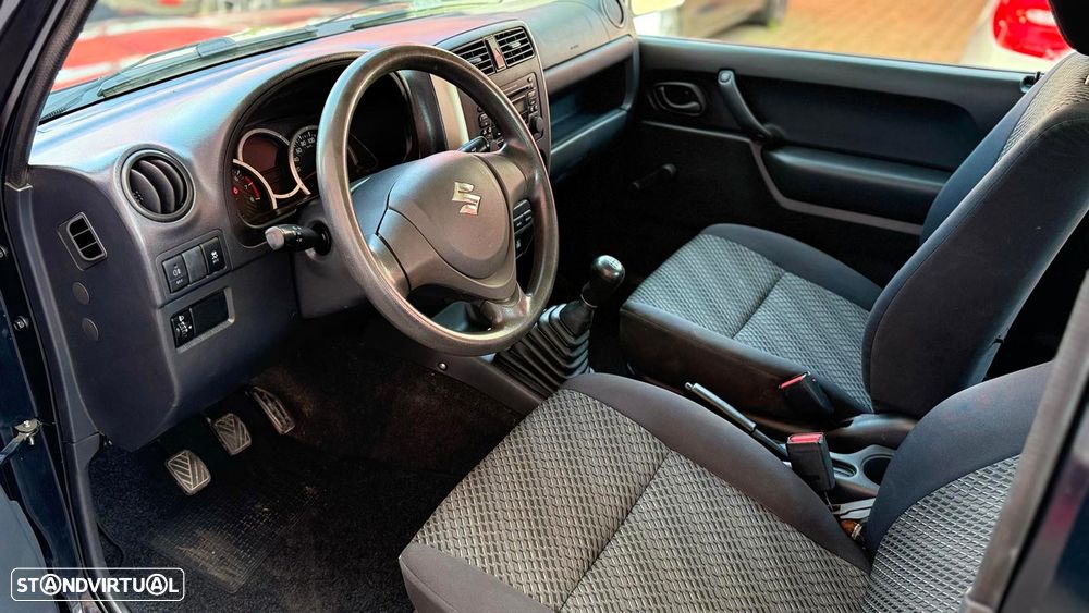 Suzuki Jimny - 12