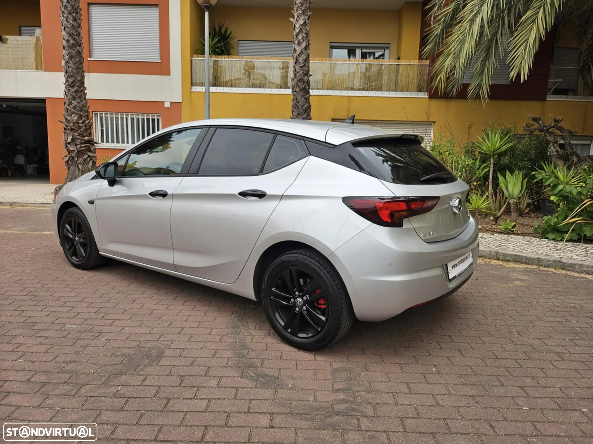 Opel Astra 1.6 CDTI Dynamic Sport S/S - 8