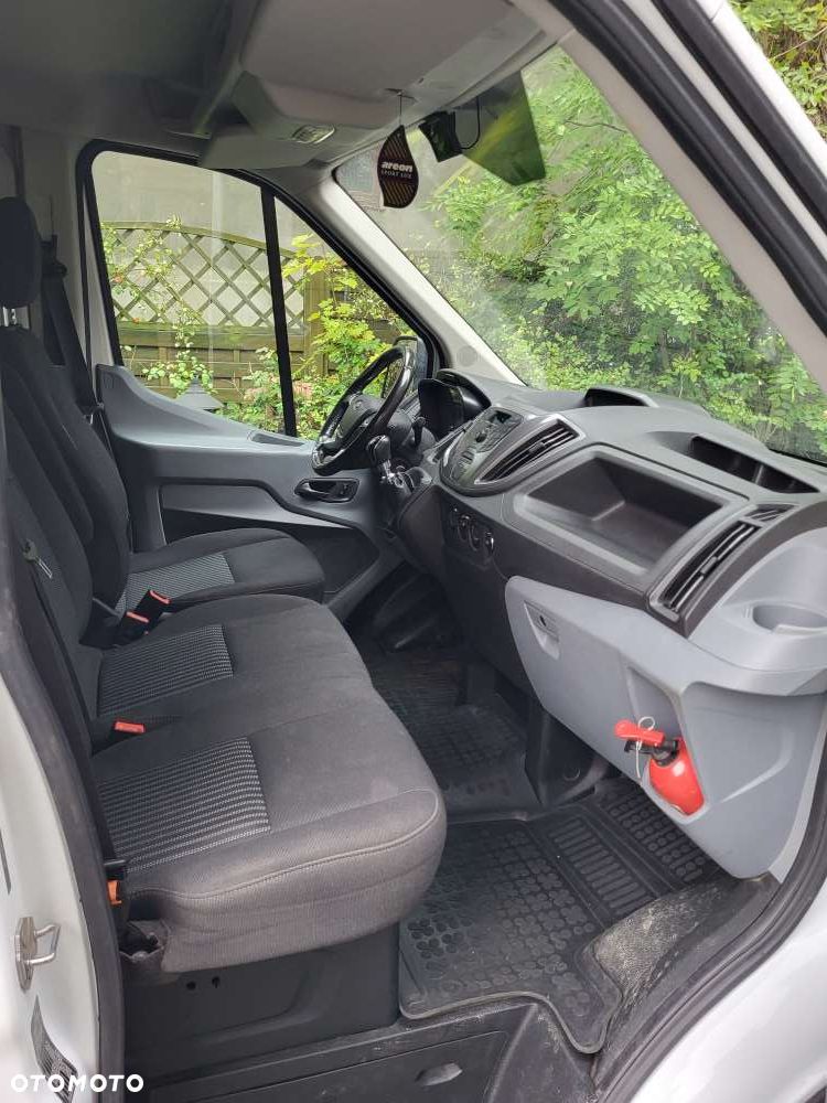 Ford Transit - 10