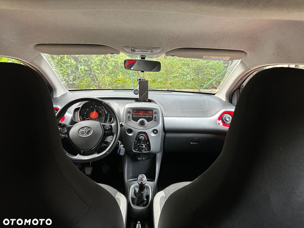 Toyota Aygo 1.0 VVT-i Color Edition - 8