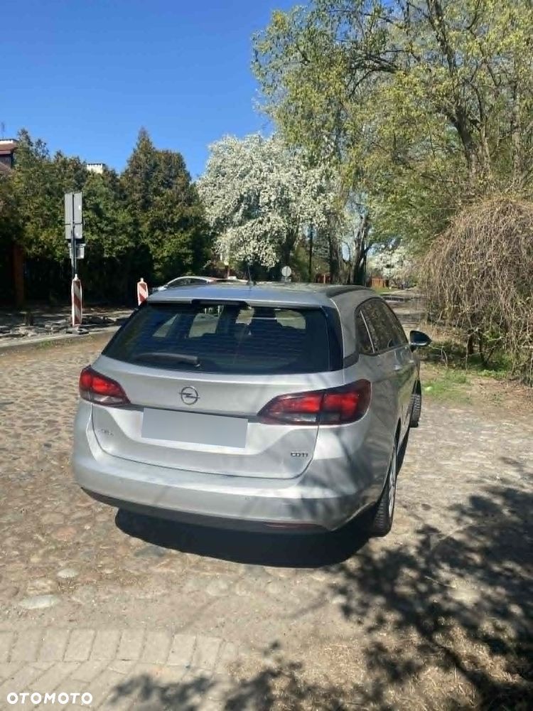 Opel Astra 1.6 CDTI Elite - 4