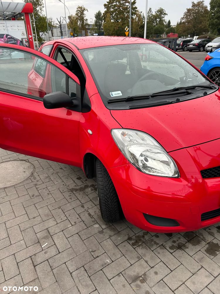 Toyota Yaris - 9