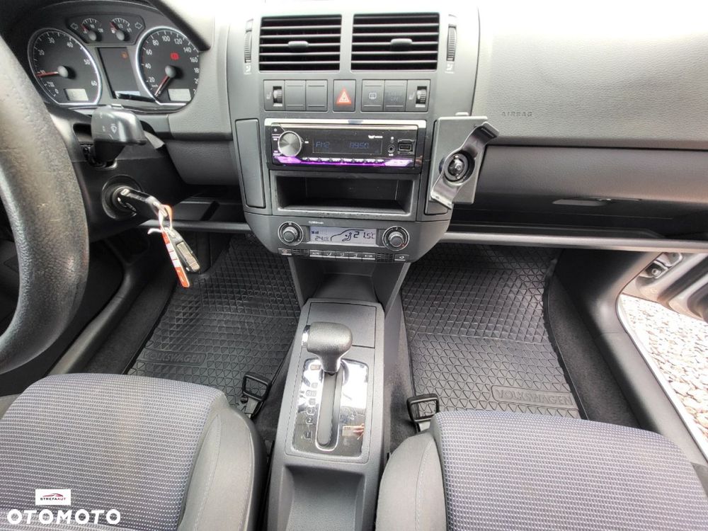 Volkswagen Polo - 13
