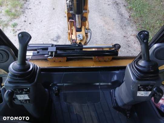 Caterpillar 432f2 - 15