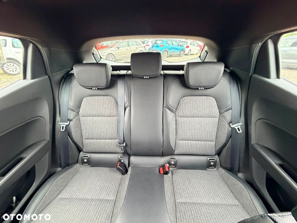 Renault Clio TCe 100 INTENS - 13