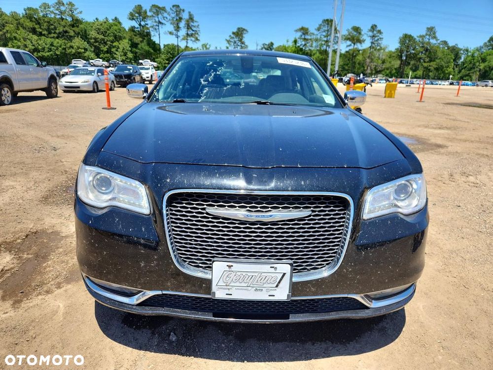 Chrysler 300C - 6
