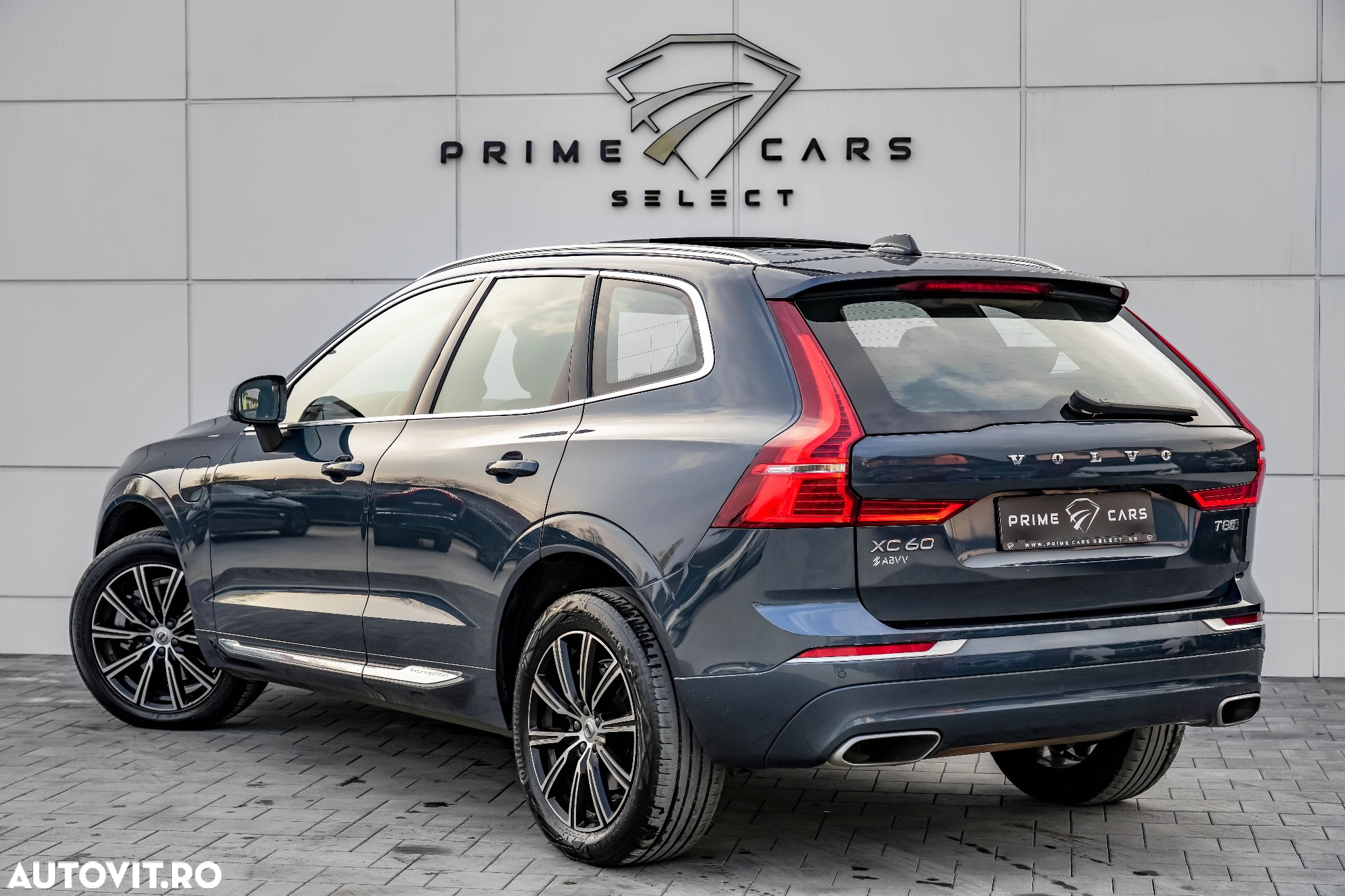 Volvo XC 60 T8 AWD Recharge Geartronic Inscription - 8