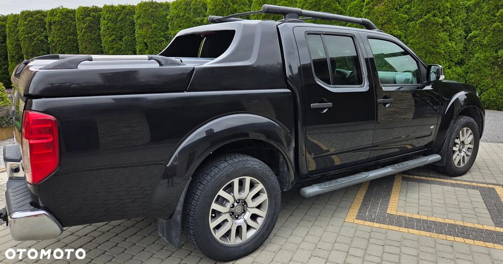 Nissan Navara 3.0 D V6 Platinum Long EU5 - 2