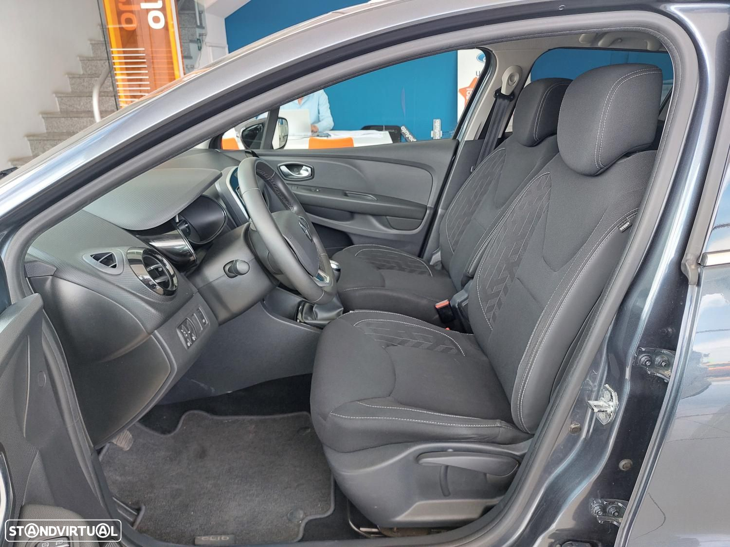 Renault Clio Sport Tourer 0.9 TCe Limited - 10