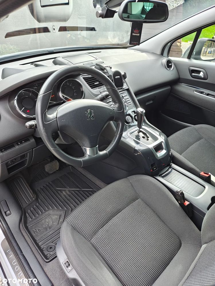 Peugeot 5008 HDI 160 Automatik Allure - 6